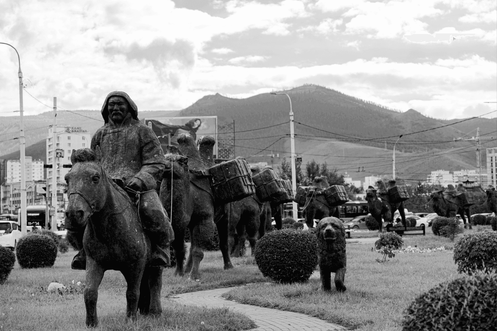 Фото сурвалжилга: Хөшөө дурсгал