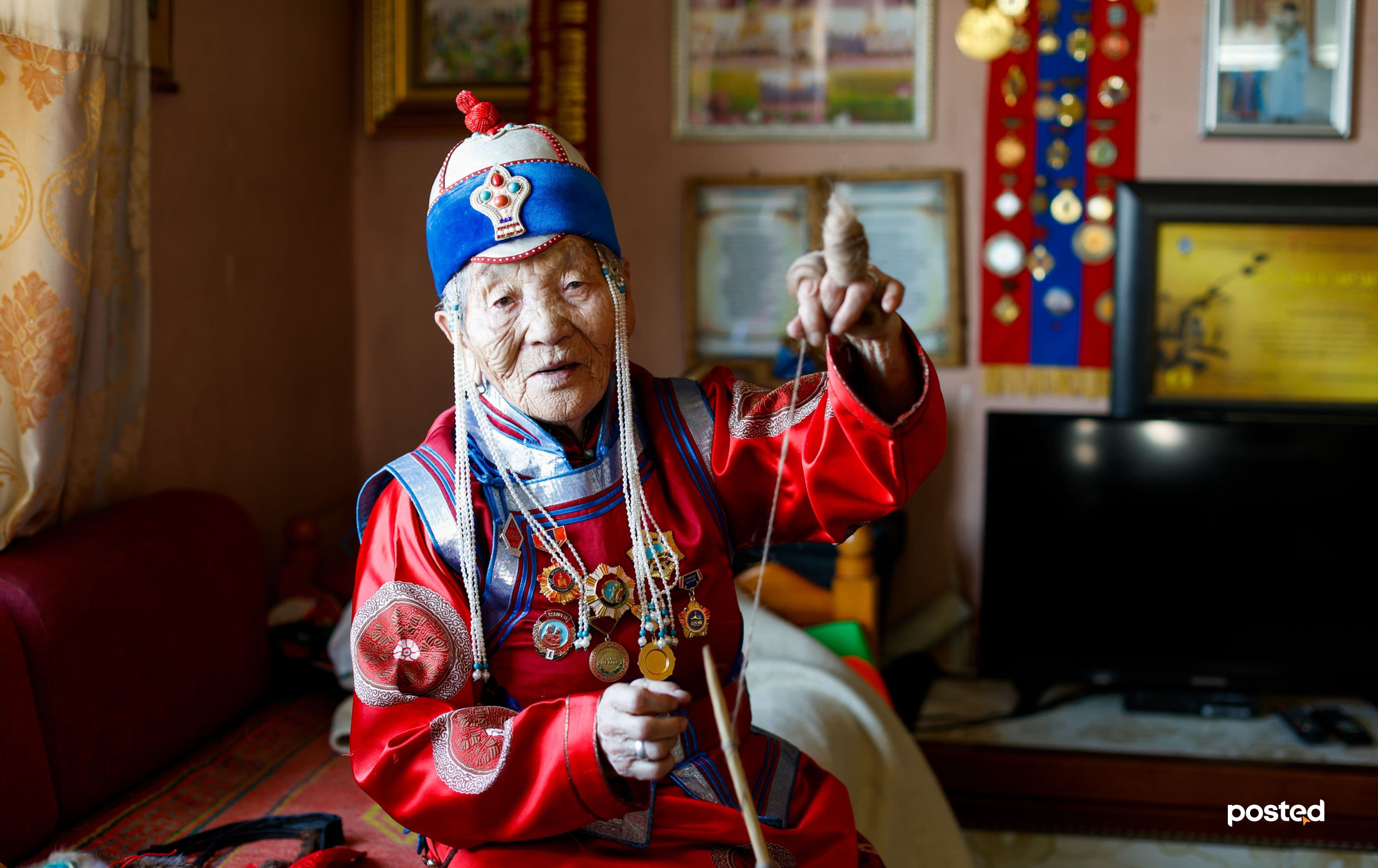 Frame 1261158366.jpg