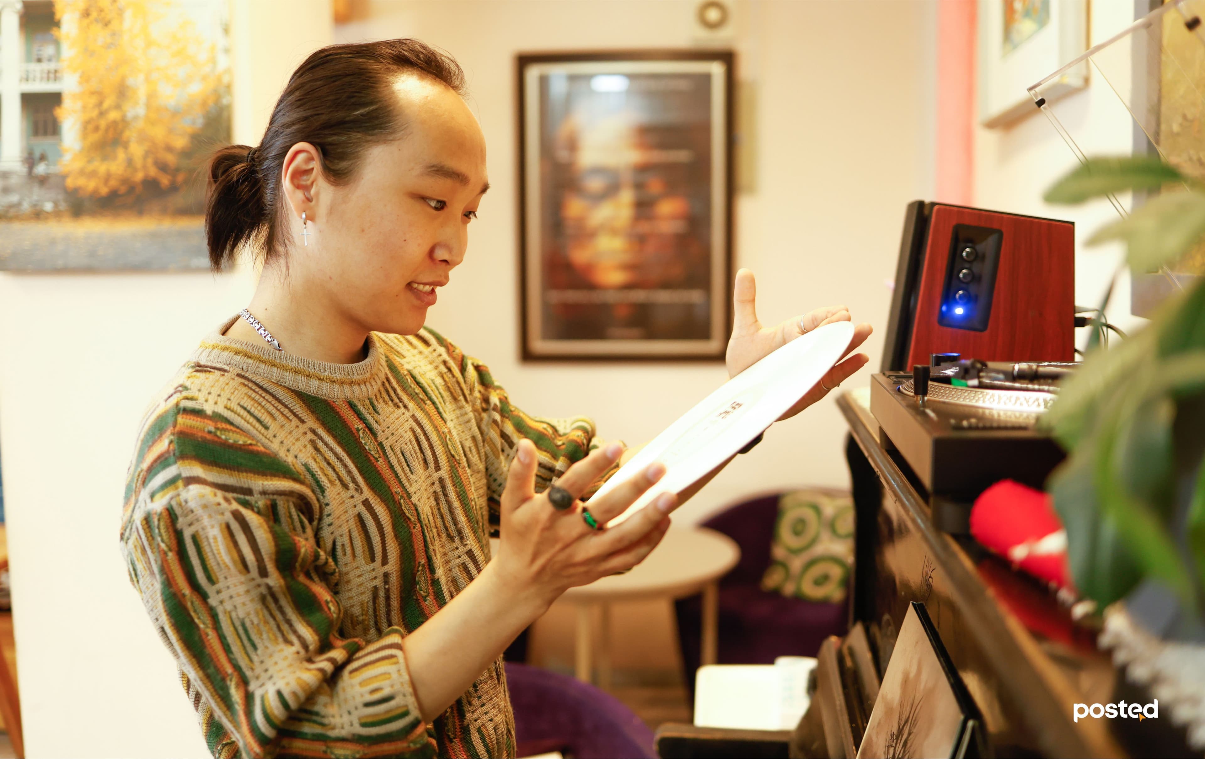 Frame 1261158700.jpg