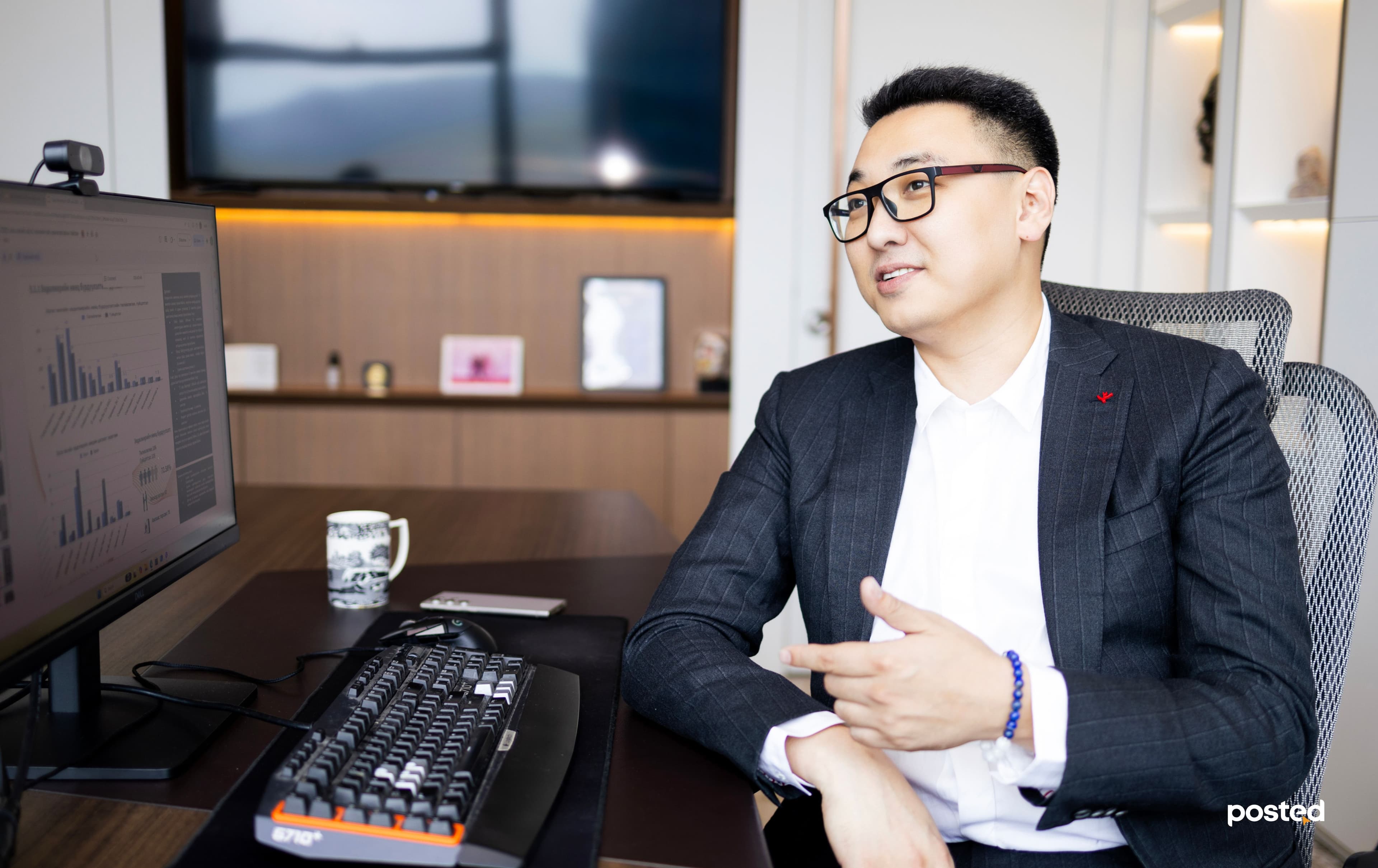 Frame 1261159611.jpg