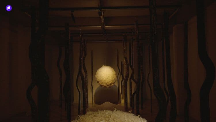 Үзэсгэлэнгийн тэмдэглэл: Өөрийгөө хүлээн зөвшөөрөхүйн урлаг - эрэлттэй нийтлэлийн зураг