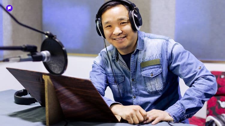 Т.Эрдэнэбаяр: Нэрээ марттал Дэндэв гэж дуудуулдаг байлаа... - нийтлэлийн зураг