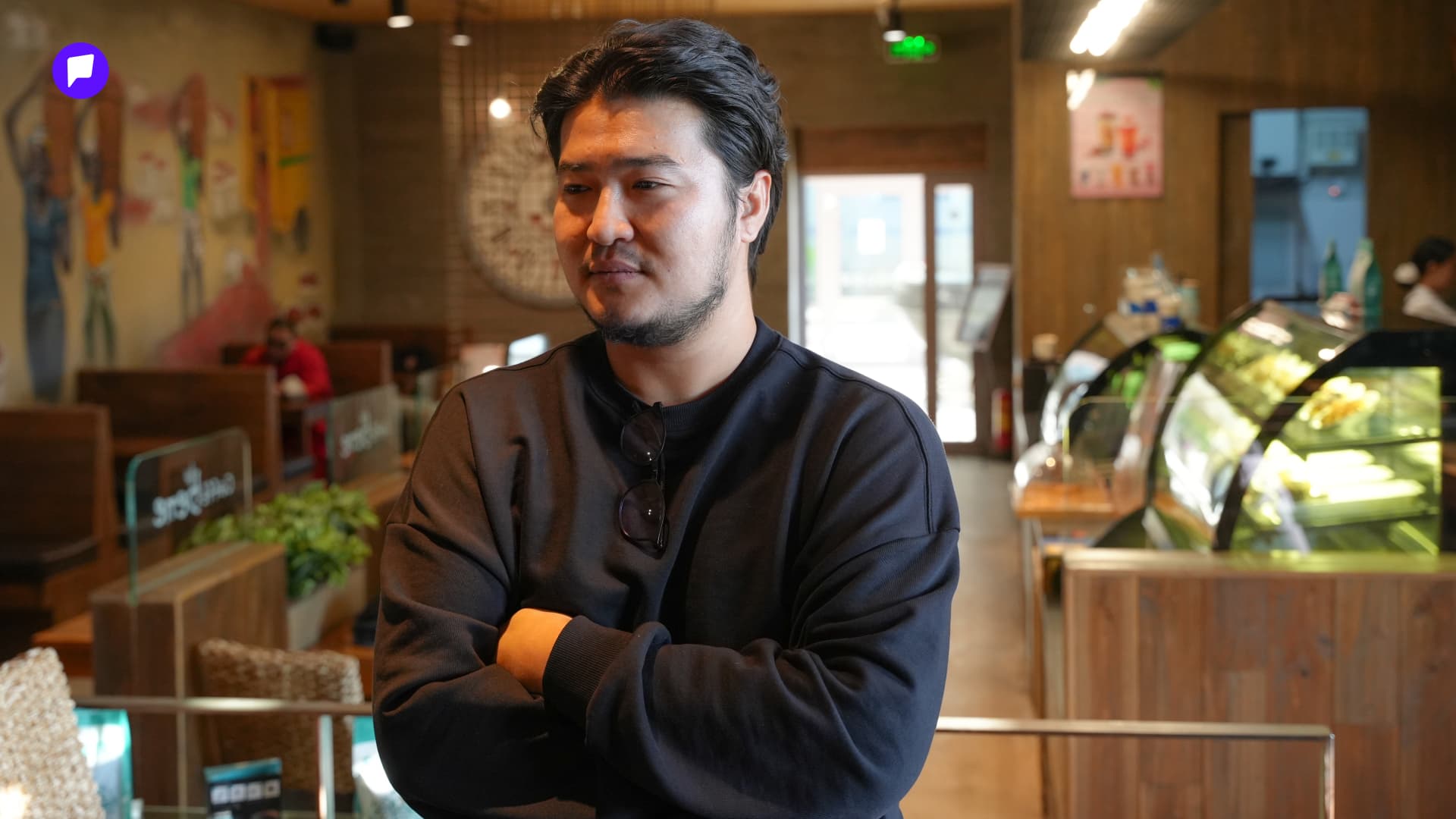 С.Чойдорж: Хат суусан орчуулагч болъё гэвэл хатуу хүтүүтэй сайн ноцолдоорой нийтлэлийн зураг